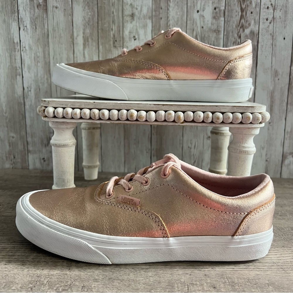Vans Doheny Women's Rose Gold Metallic Lace Up Sneakers 6